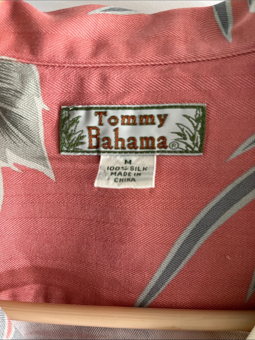 Tommy Bahama Coral-Pink Tropical Hibiscus Camp Shirt - Picture 3 of 4